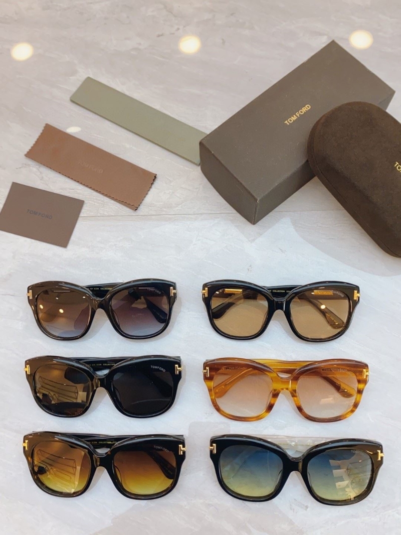 TOM FORD